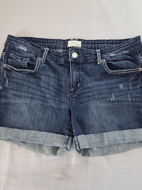 Aeropostale Cuffed Denim Shorts Women’s Blue Distressed Low Rise Summer Casual.